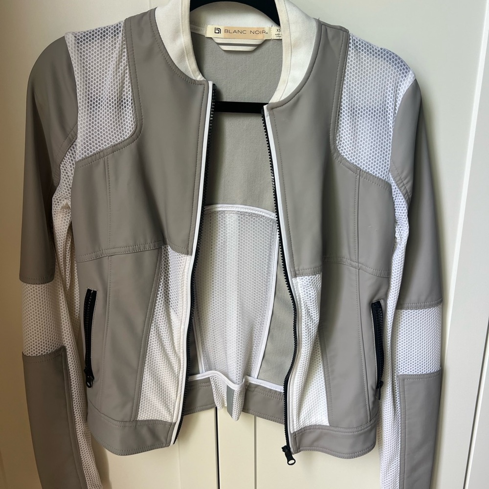 BLANK NOIR light jacket